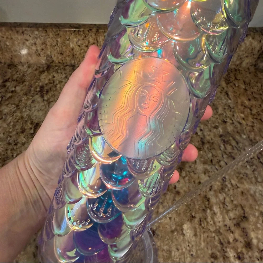 New Starbucks 2022 China Unicorn Gradient Scale 24oz Tumbler Iridescent Cup